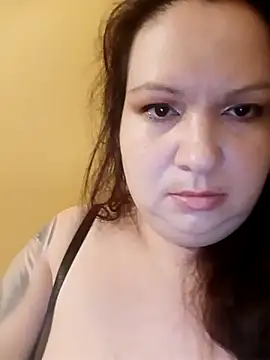 Szilvi93 online show from 04-17-26, 04:59