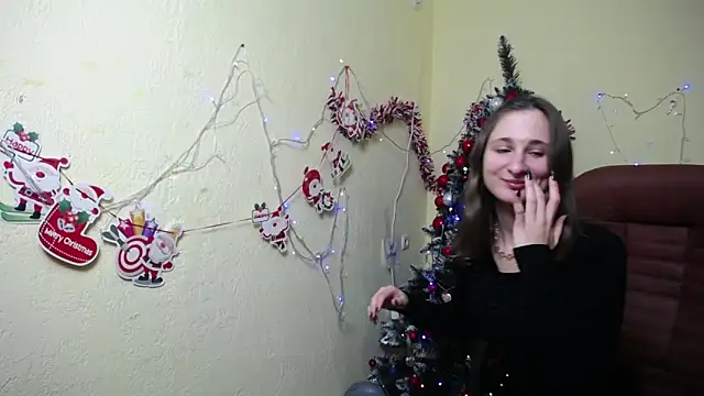 MichelLeee online show from 12-26-24, 12:27