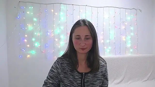 MichelLeee online show from 01-17-25, 03:11