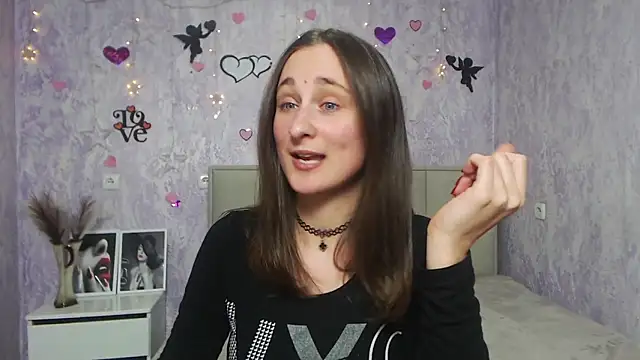 MichelLeee online show from 02-05-25, 03:20