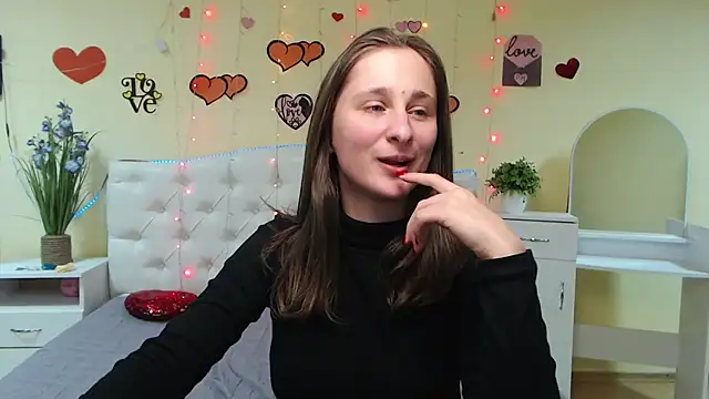 MichelLeee online show from 02-12-25, 03:16