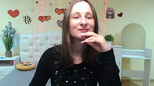 MichelLeee online show from 02-19-25, 12:33