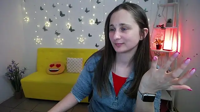 Snapshot of MichelLeee chatting on 05-04-26, 11:28 MichelLeee online show from 05-04-26, 11:28