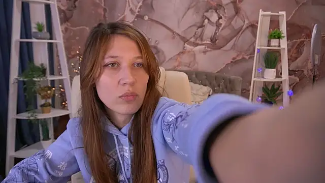 Snapshot of DreamyLinaa chatting on 02-12-26, 07:36 DreamyLinaa online show from 02-12-26, 07:36