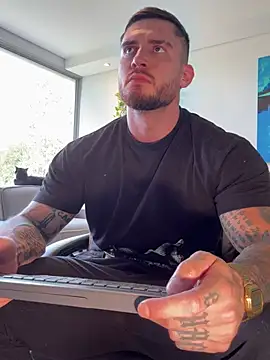 DimitriSullivan  online show from 04-15-26, 01:18