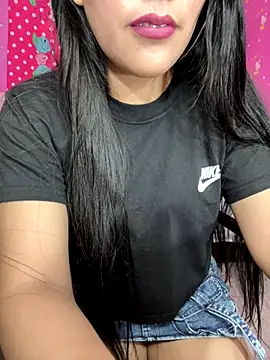 Velyn 18 online show from 12-02-25, 05:41