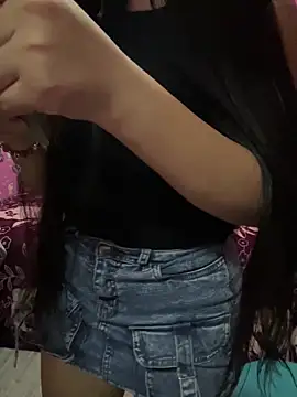 Velyn 18 online show from 12-17-25, 08:59