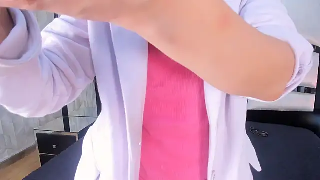 AriannaRussell  online show from 02-11-25, 02:46