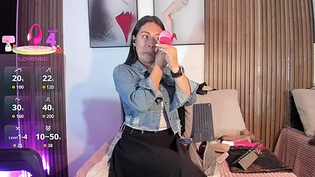 Ella Rousse online show from 12-18-25, 01:50