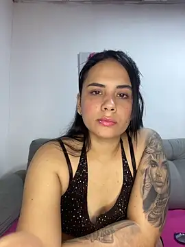 Snapshot of Leyna_Kenet chatting on 03-09-25, 03:01 Leyna Kenet online show from 03-09-25, 03:01