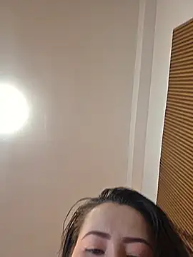 Snapshot of NeredaXxx chatting on 06-19-26, 01:15 NeredaXxx online show from 06-19-26, 01:15