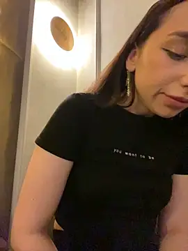 Snapshot of TaylorDavids chatting on 02-02-25, 09:56 TaylorDavids online show from 02-02-25, 09:56