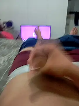Snapshot of kaioh13 chatting on 12-07-24, 09:33 kaioh13 online show from 12-07-24, 09:33
