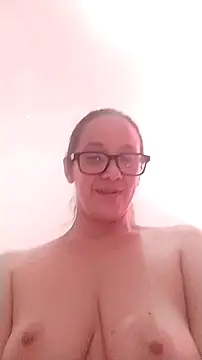 nicolle milf1978 online show from 09-16-25, 12:39