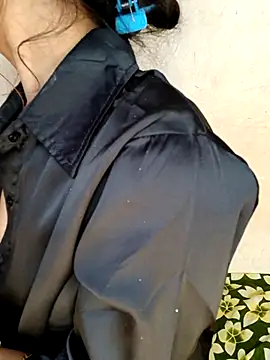 xpihu online show from 11-29-25, 05:27