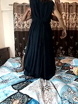 Cute-Bhavya online show from 10-04-25, 04:49