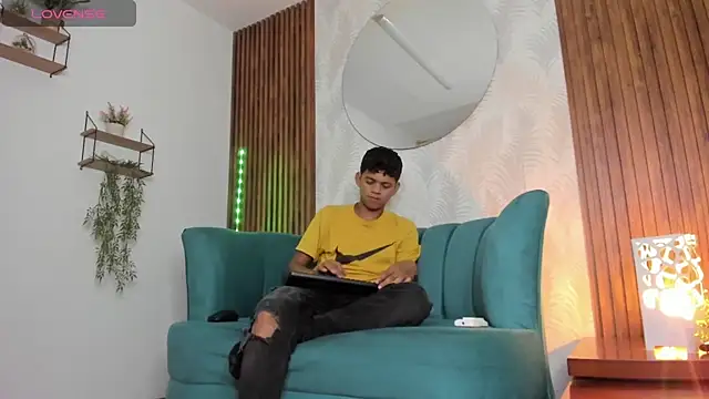 Jeffry wolvess online show from 01-26-25, 02:52