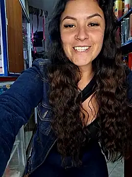 Snapshot of nidia2026 chatting on 10-06-25, 08:39 nidia2026 online show from 10-06-25, 08:39