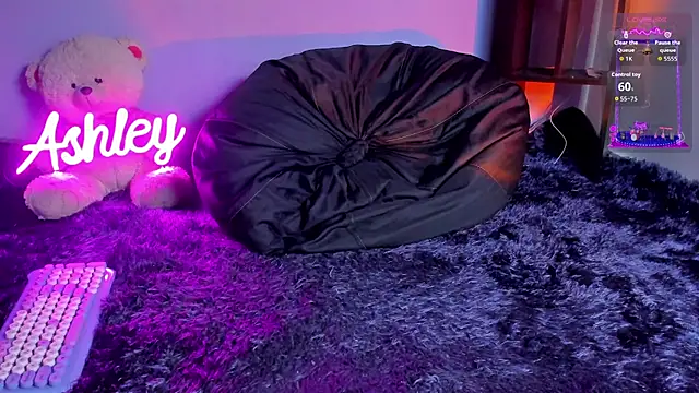 Snapshot of 1Ashley_ chatting on 01-18-26, 02:59 1Ashley online show from 01-18-26, 02:59