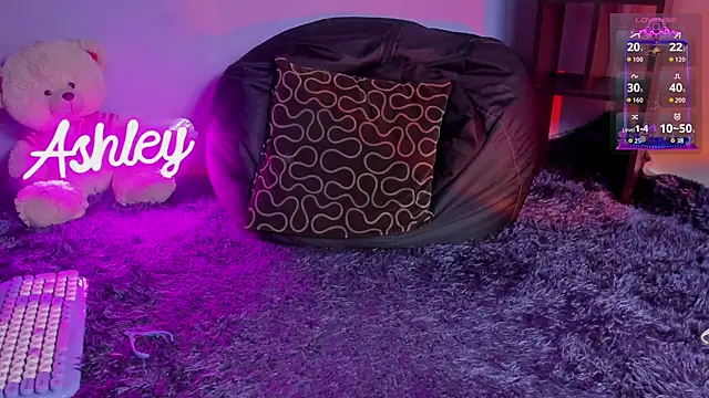 Snapshot of 1Ashley_ chatting on 02-11-26, 03:22 1Ashley online show from 02-11-26, 03:22