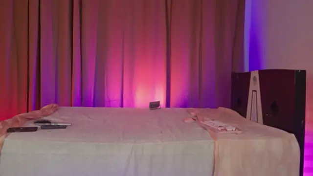 Snapshot of Little_maeve chatting on 11-09-25, 11:14 Little maeve online show from 11-09-25, 11:14