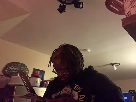 Snapshot of BigKittyRaven chatting on 12-09-24, 10:41 BigKittyRaven online show from 12-09-24, 10:41