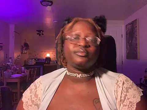 Snapshot of BigKittyRaven chatting on 12-10-24, 04:56 BigKittyRaven online show from 12-10-24, 04:56