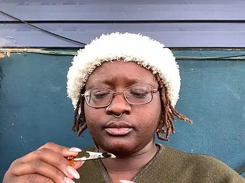 Snapshot of BigKittyRaven chatting on 12-17-24, 07:48 BigKittyRaven online show from 12-17-24, 07:48