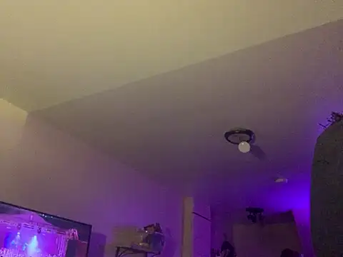 Snapshot of BigKittyRaven chatting on 03-11-25, 06:32 BigKittyRaven online show from 03-11-25, 06:32