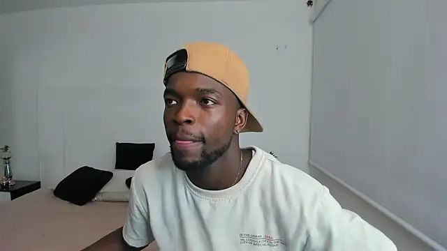 Dylan Taylor online show from 03-02-25, 03:45