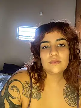 Snapshot of name_less_lulu chatting on 07-19-26, 04:54 name less lulu online show from 07-19-26, 04:54