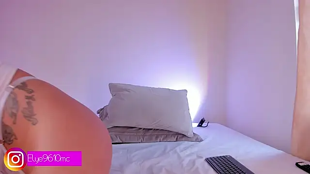 ellie mcdonald online show from 02-12-25, 08:40