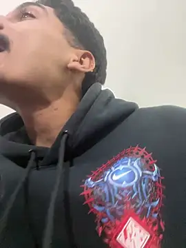 Snapshot of latin_bbc chatting on 01-13-26, 05:35 latin bbc online show from 01-13-26, 05:35