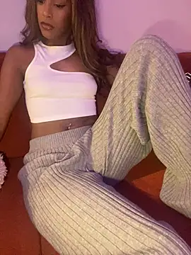 Nova Kane online show from 12-20-24, 05:47