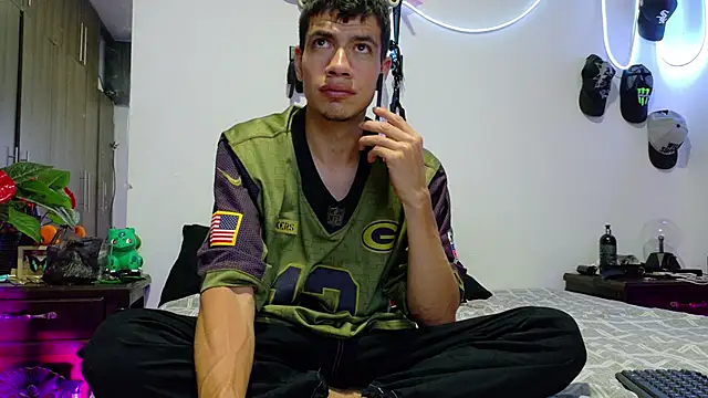 Nymphobuddies online show from 01-23-25, 04:09