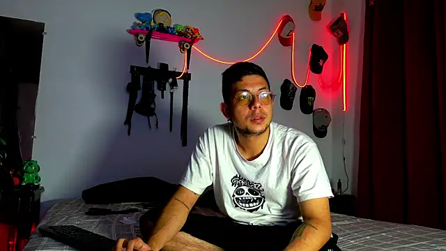 Nymphobuddies online show from 01-27-25, 10:38