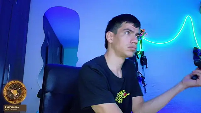 Nymphobuddies online show from 03-18-25, 04:15