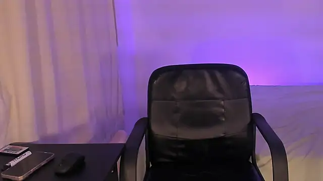 Snapshot of AnabelWolf chatting on 03-03-25, 11:14 AnabelWolf online show from 03-03-25, 11:14