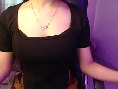 Snapshot of SexyMihika chatting on 11-25-25, 03:39 SexyMihika online show from 11-25-25, 03:39