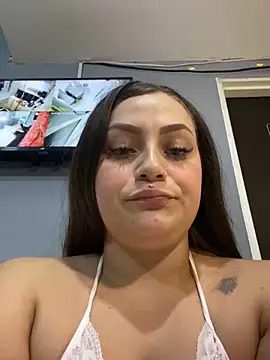 Snapshot of cherry_coper chatting on 03-14-25, 04:09 cherry coper online show from 03-14-25, 04:09