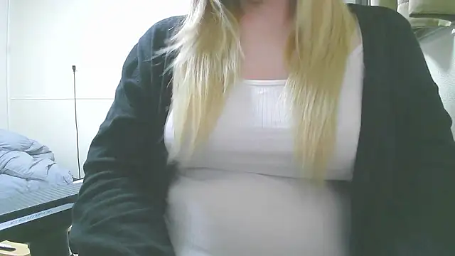 Remi official online show from 11-20-25, 10:04