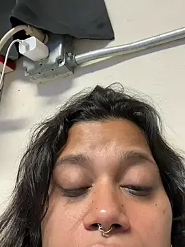 Snapshot of shyfr34k chatting on 02-22-25, 12:38 shyfr34k online show from 02-22-25, 12:38