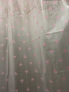 Snapshot of shyfr34k chatting on 10-12-25, 11:15 shyfr34k online show from 10-12-25, 11:15