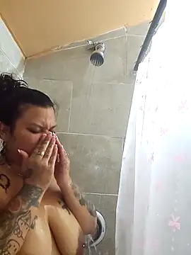 Snapshot of shyfr34k chatting on 12-19-25, 09:55 shyfr34k online show from 12-19-25, 09:55