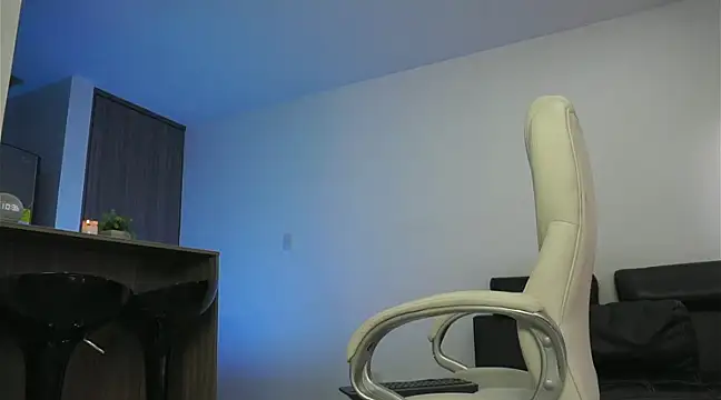 devin hunter1 online show from 12-12-24, 03:37