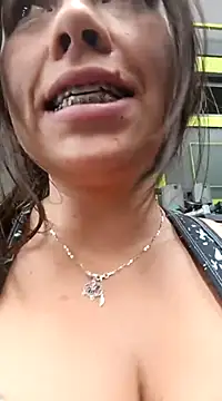 LIZ-06  online show from 03-04-25, 03:37