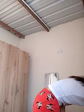 Snapshot of sofiaVelez01 chatting on 12-24-24, 03:47 sofiaVelez01 online show from 12-24-24, 03:47