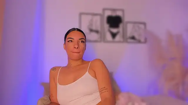 777AylinZ online show from 04-14-26, 12:00