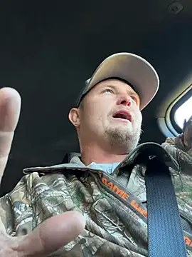 Snapshot of Badazzcouple chatting on 12-06-24, 08:18 Badazzcouple online show from 12-06-24, 08:18