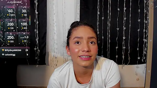 Snapshot of Dakota_M1 chatting on 03-08-25, 06:43 Dakota M1 online show from 03-08-25, 06:43